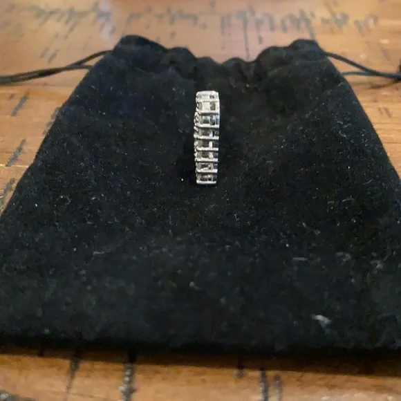 Authentic - 10K Heart Pendant - Picture 2 of 6